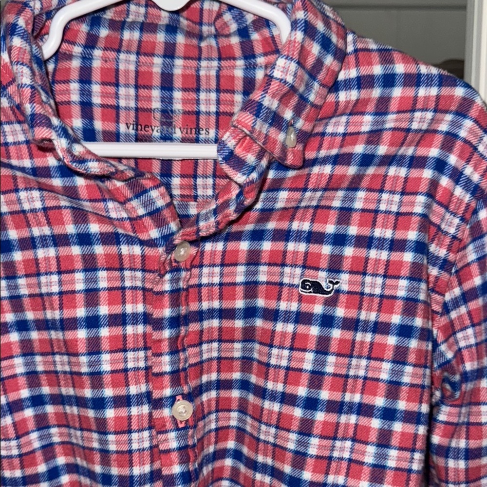 EUC boys Vineyard Vine button down size 6. So cozy and soft, Nantucket red, blue